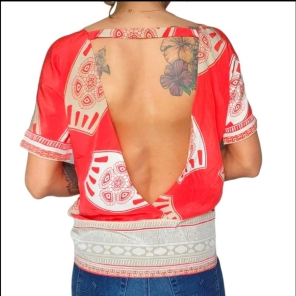 Crème Fraîche Open Back Silk Blouse Size X Small Orange Creme Short Sleeve - Picture 6 of 6